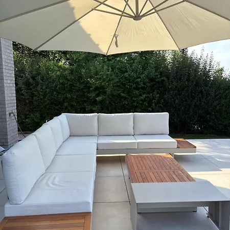 Gasthuis Maison Emma, In French Flanders