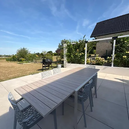 Maison Emma, In French Flanders